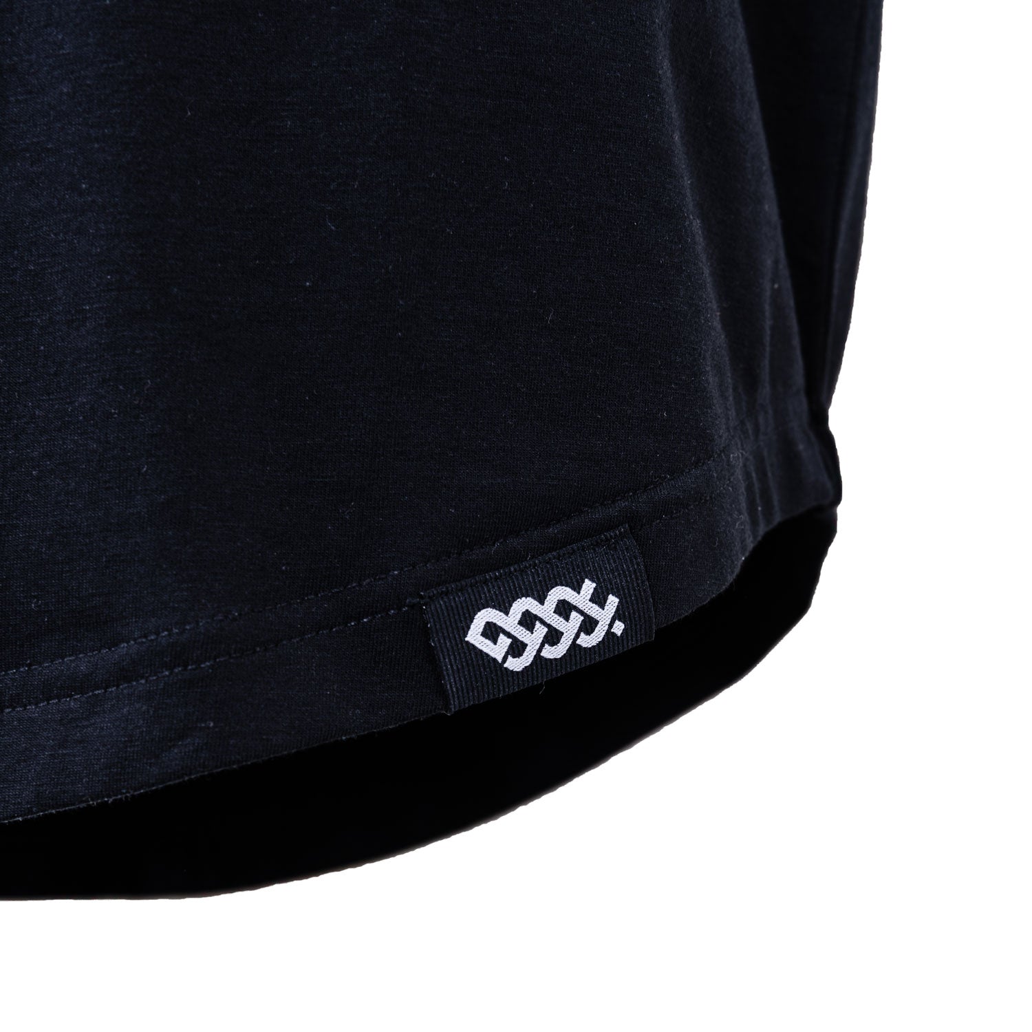 AXIOM TRIPLO TEE - BLACK